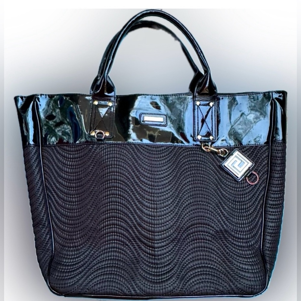 ⚫️Versace Parfums Black Large Tote Bag – Quilted Wave Pattern